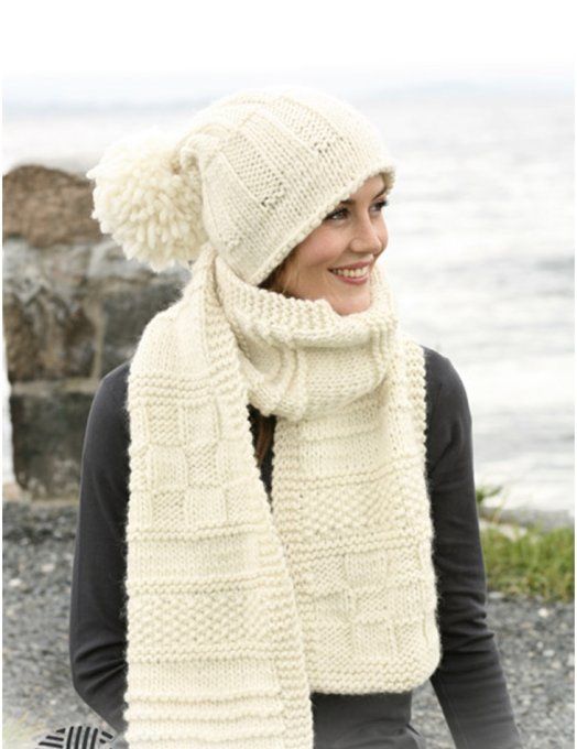 Echarpe femme tricoté main en grosse laine " Lola "